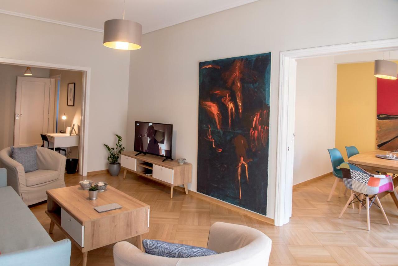 Darsiss 2 - Museum Apartment Atena Exterior foto